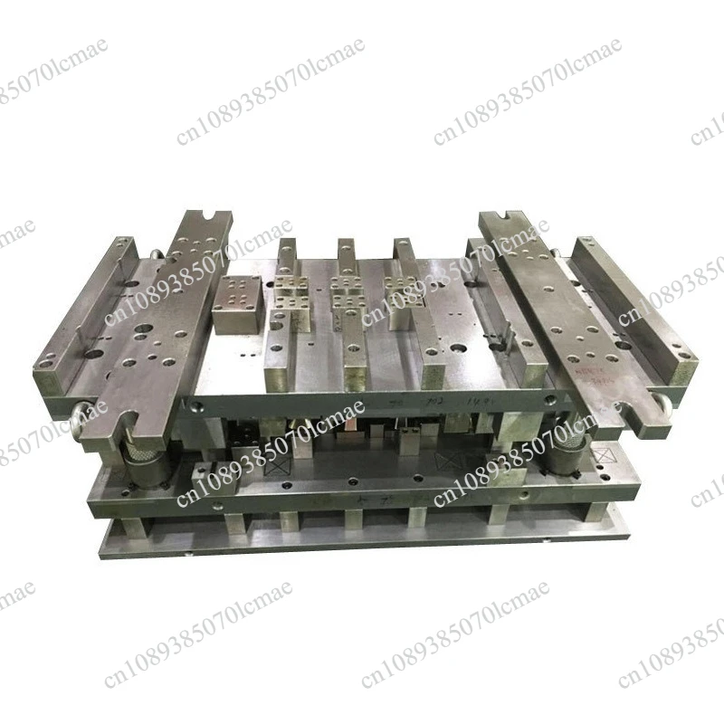 Injection mold Plastic mold Plastic part processing Nylon special-shaped part mold Injection molding processing