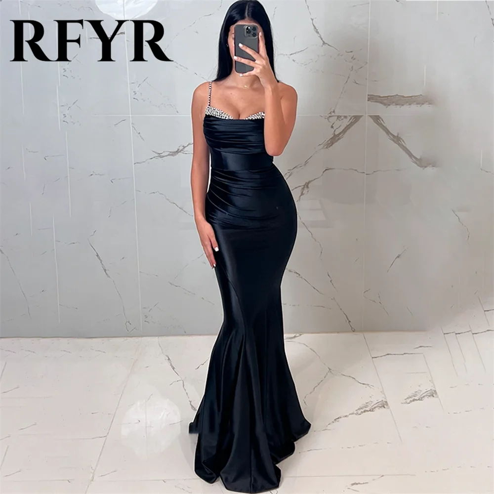 RFYR-Robe de soirée sirène noire simple, robes de nuit sexy avec plis, bretelles spaghetti en satin, robes de célébrités, robe éducative