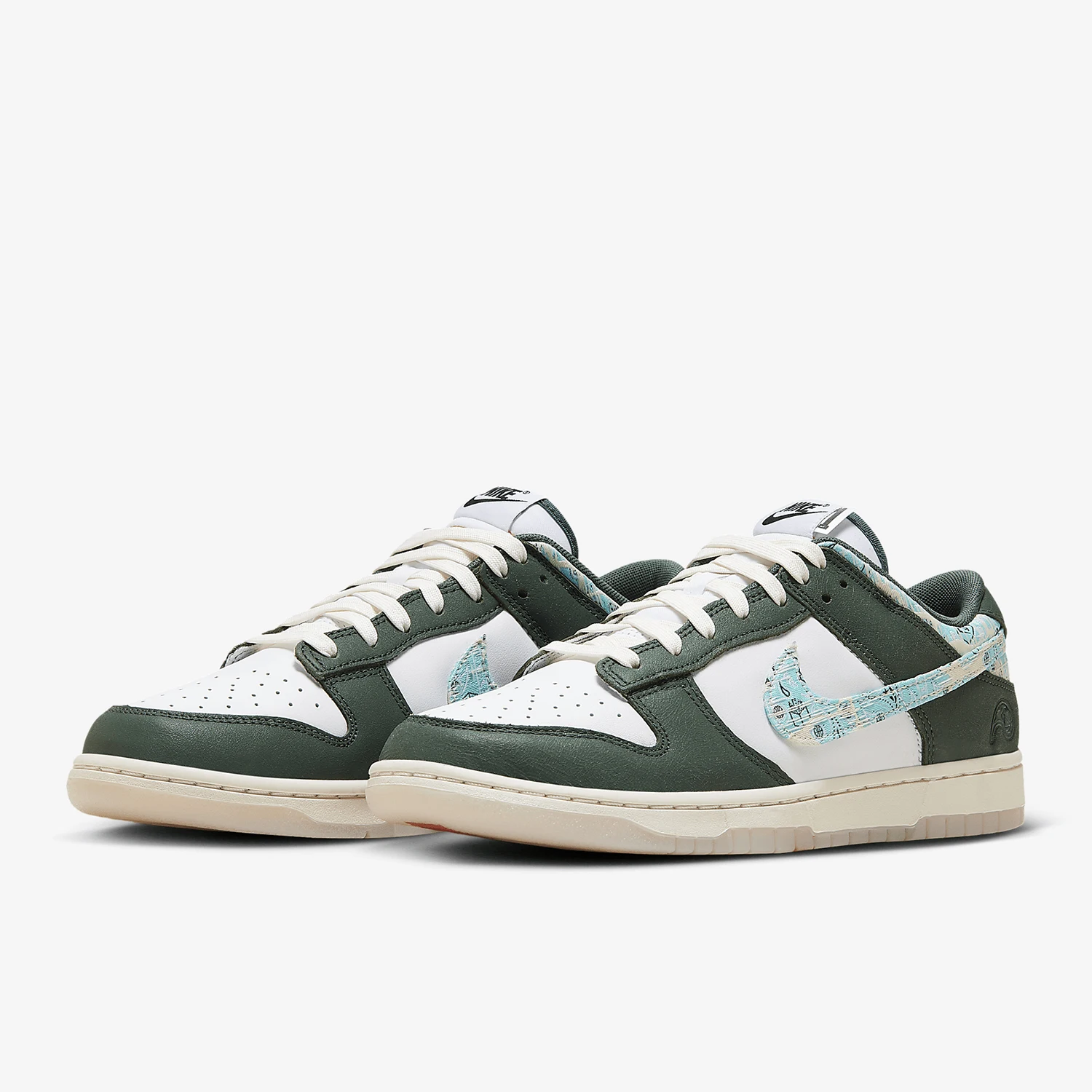 

Nike Authentic Dunk Low Retro Men's Lace-Up Sneakers HF5693-141