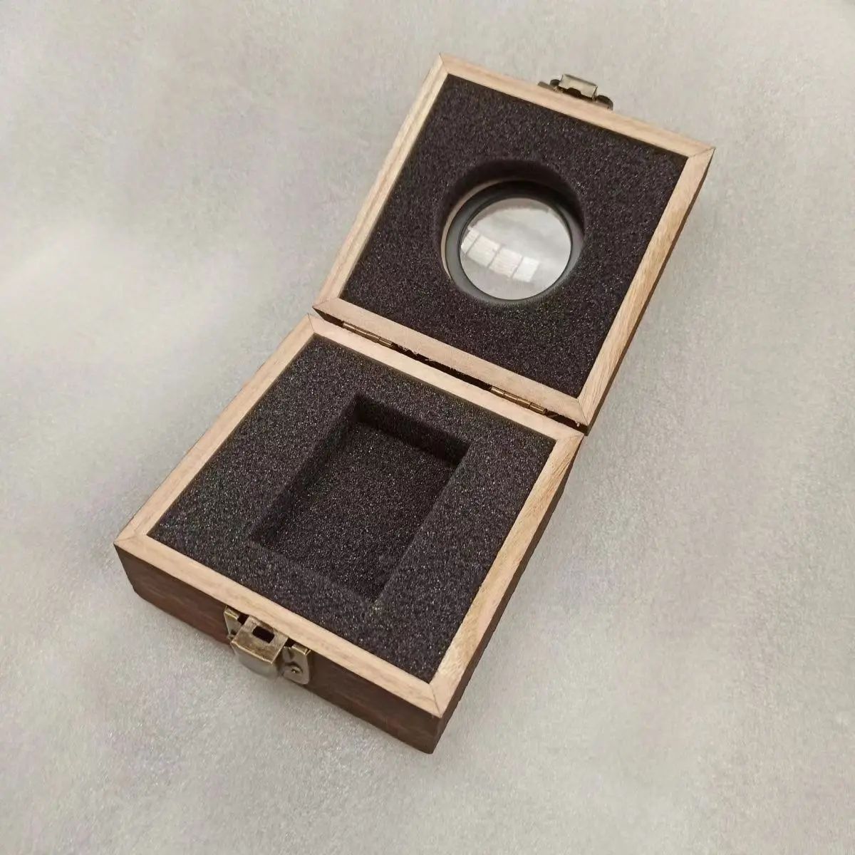 Fashion Wooden Handicraft Lighter Display Box Suitable For Zippo Zorro Lighters Protection Box High Quality Men\'s Smoking Gift