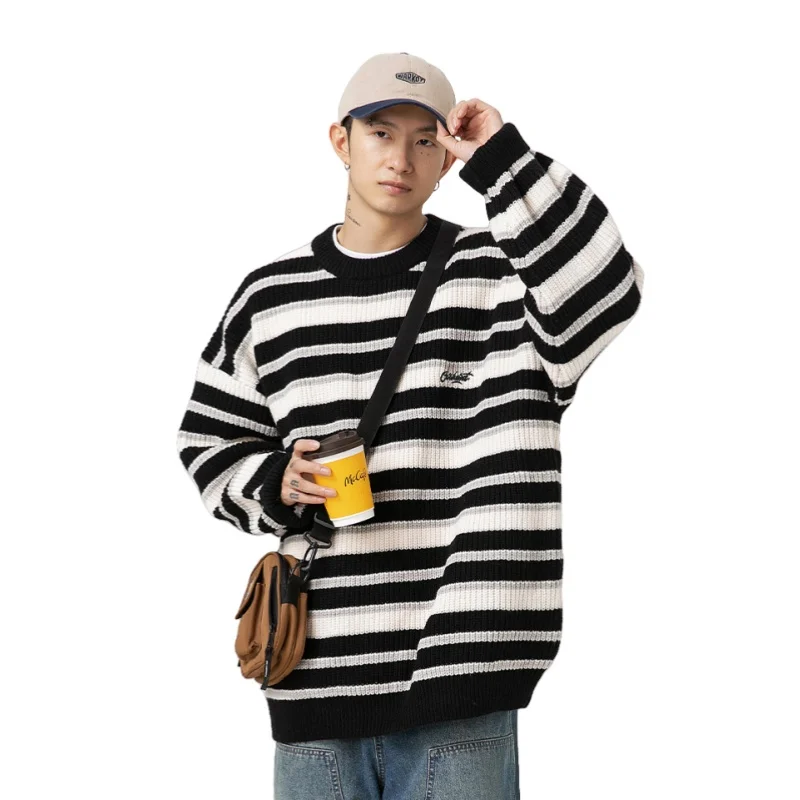 Autumn Winter Men's Retro Contrasting Striped Embroidery Sweater Loose Fit Casual Round Neck Knitted Pullover Sweater Jacket