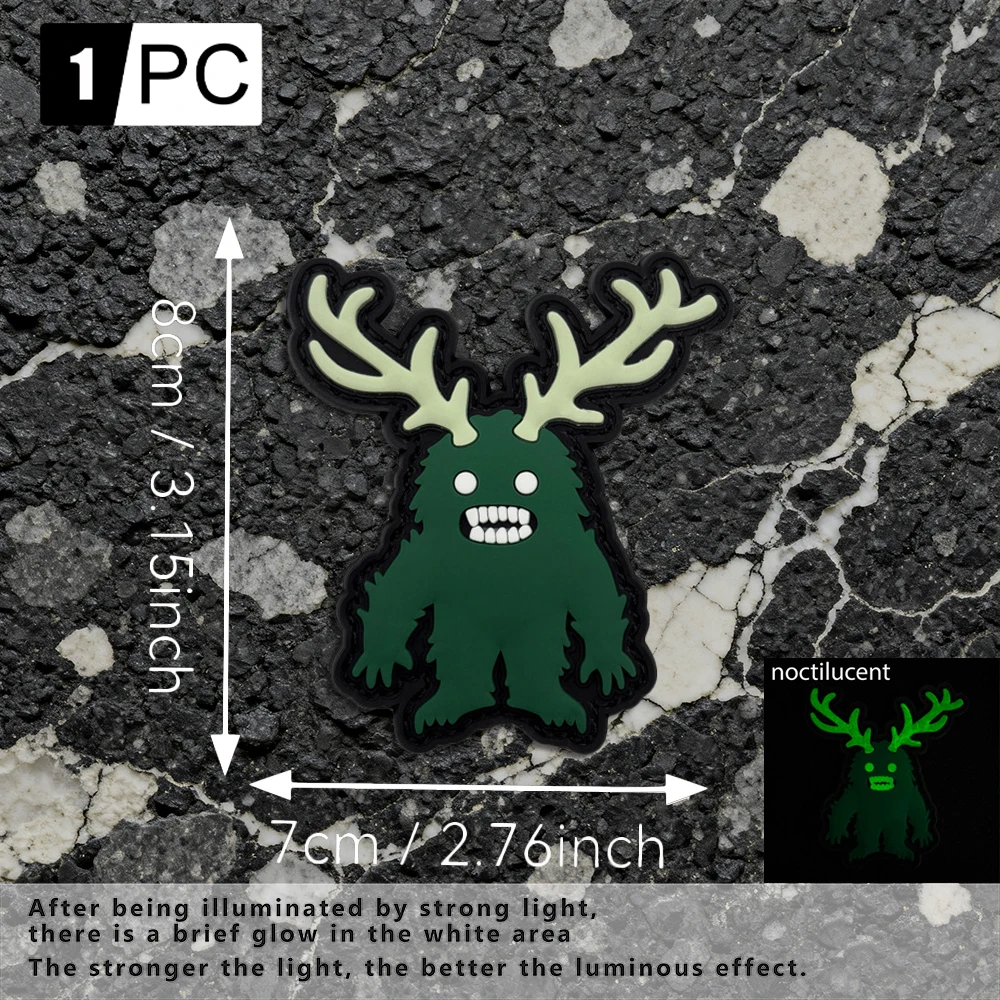 Reindeer antler monster alien glow-in-the-dark badge made of PVC material, comes with matching hook-and-loop accessories, casual jacket accessory, DIY decorative patch