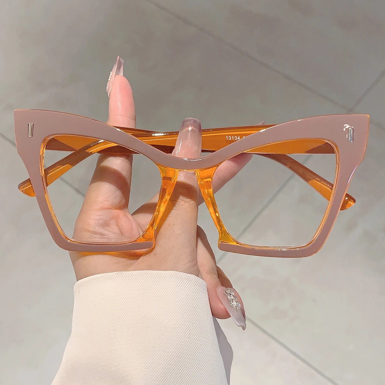 KAMMPT Vintage Leopard Trends Frames Women Fashion Brand Decor Eyeglasses Popular Oversize Photo Multi Color Ladies Eyewear