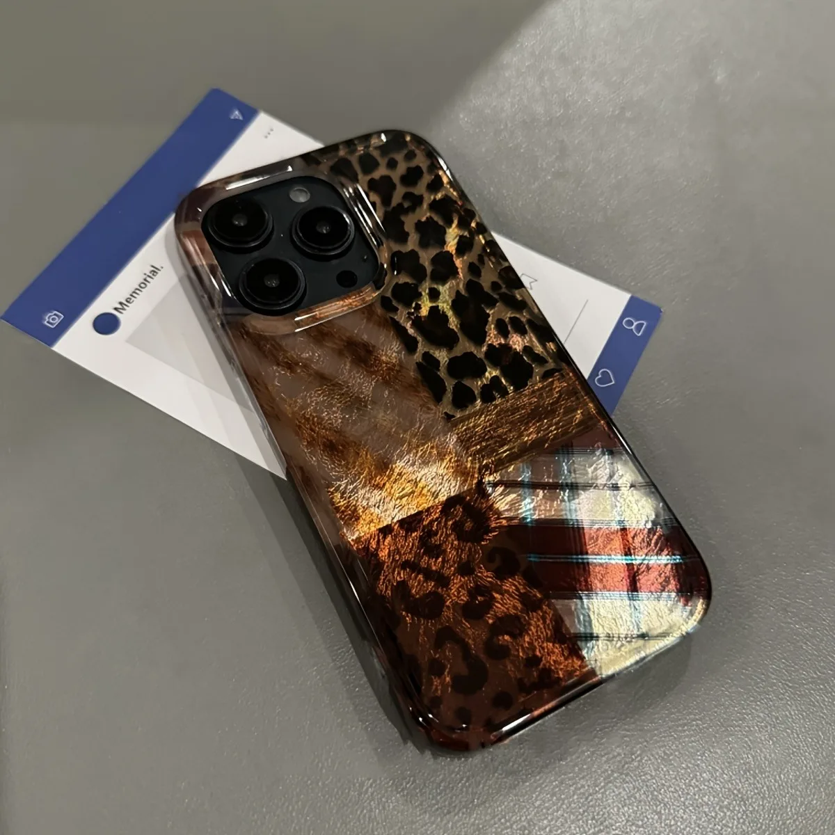 Funda de teléfono con diseño de papel de aluminio y estampado de leopardo de alta gama para iPhone 17 Pro Max 17 Air 16E 16 15 14 13 12 11 7 8 Plus XS XR 17