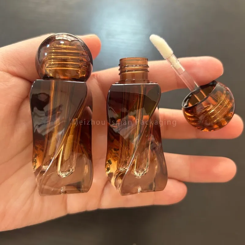 

50Pcs Wholesale Cute 3ml Empty Lip Gloss Lip Balm Tube Special Shape Coffee Color Lipgloss Bottle Made of Plastic for Cosmetics
