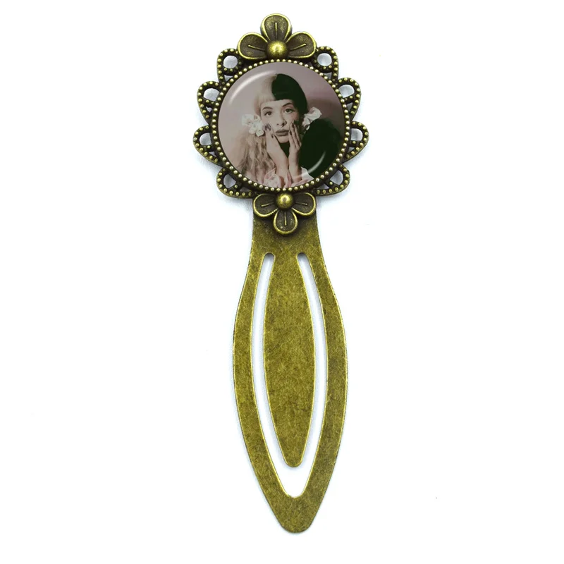 Melanie Martinez Crybaby Retro Bronze Bookmark Bookmark Label Glass Gemstone as Book Page Marke