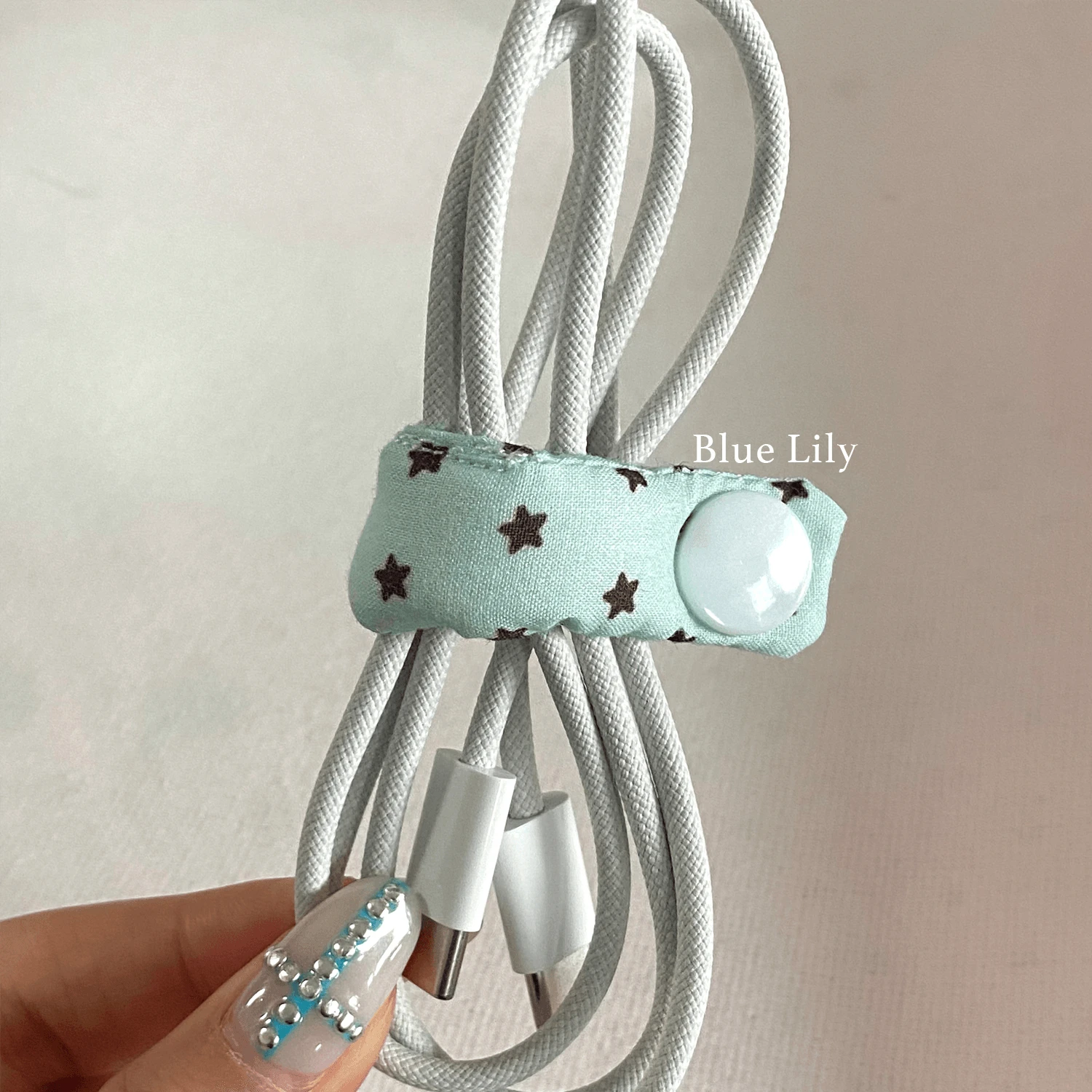 Cute Star Fabric Data Cable Storage Buckle Wire Device Portable Wire Processor INS Style Travel Headphone Charging Cable Storage