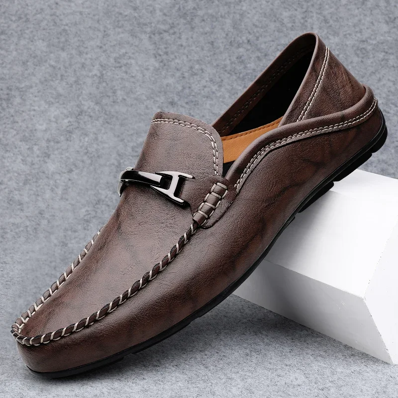 Luxury Brand Men's Autumn Metal Buckle Loafers Soft Soled High-quality Men's Comfortable Cowhide Casual Anti Slip Driving Shoes