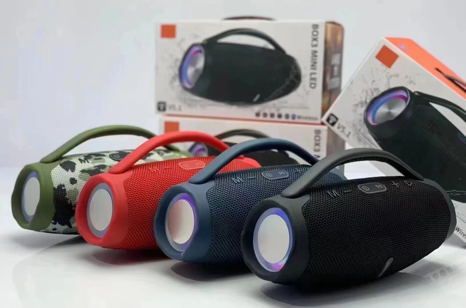 

2025 Новый Bluetooth-динамик BOX3-MINILED God of War, портативный беспроводной уличный портативный аудиосабвуфер God of War