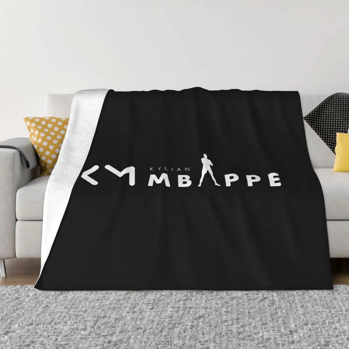 KM Mbappe Soccer Blanket Football Wool Throw Blanket Airplane Travel Personalised Ultra-Soft Warm Bedspreads