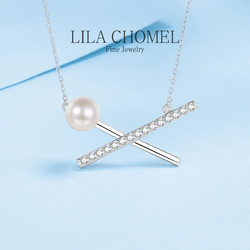 

Luxury Platinum Pt950 Cross 0.375 CT Moissanite Diamond Necklace for Women popular Pendant 8mm Pearl Natural Freshwater Jewelry