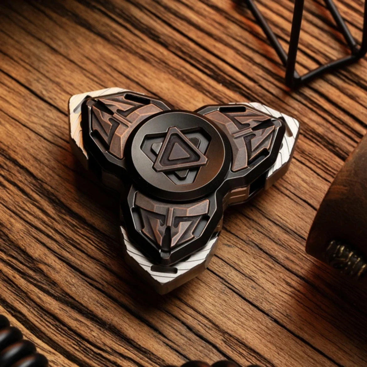 Destruidor armadura alívio do estresse presente fidget spinner slider zircônio liga edc brinquedos de metal anti estresse sensorial tdah brinquedos inquietos