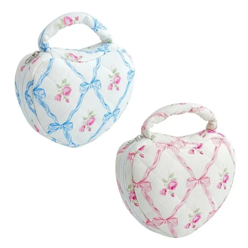 

G6KF Elegant Heart Design Makeup Storage Pouches Durable Quilted Fabric Portable Cosmetic Carriers