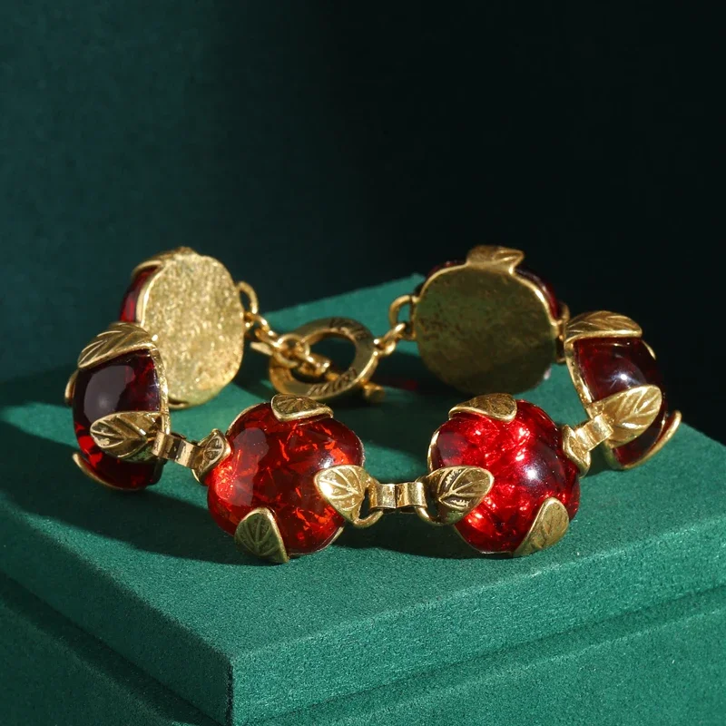 Vintage Jewelley Round Red Glass Bracelets Woman Transparent Charm Gold Color Leaf Antique Style Gift Girls Luxury Brand 2025