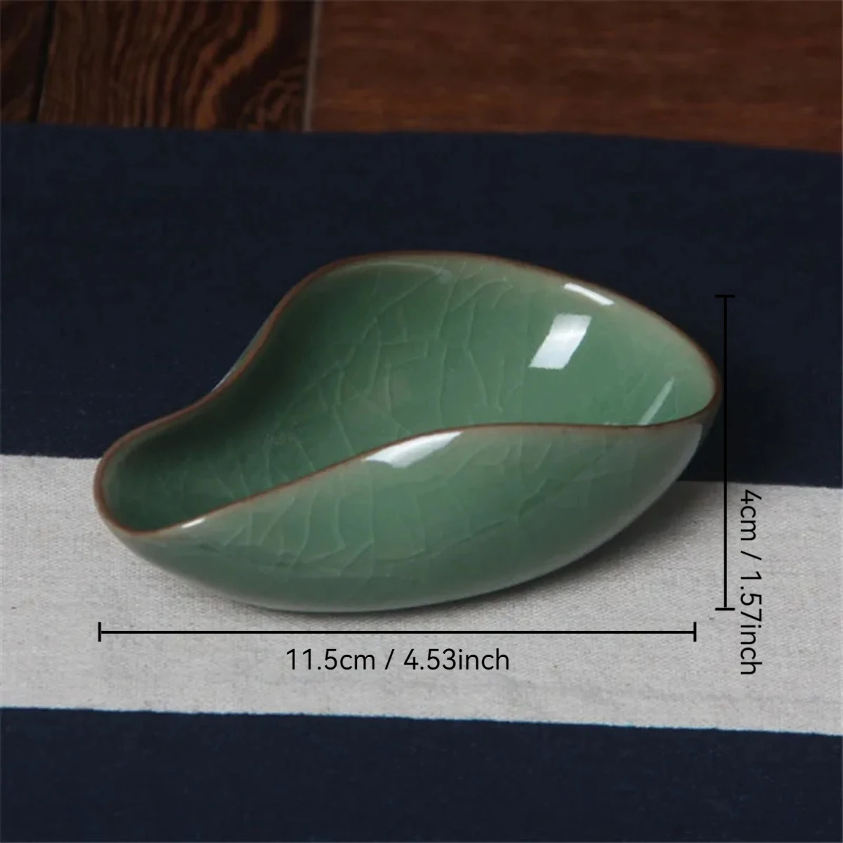 Longquan Celadon Cha He Kung Fu Holder Tea Presentation Vessel Porcelain Tea Boxes Saucer Tea Set Accessories Tea Ceremony
