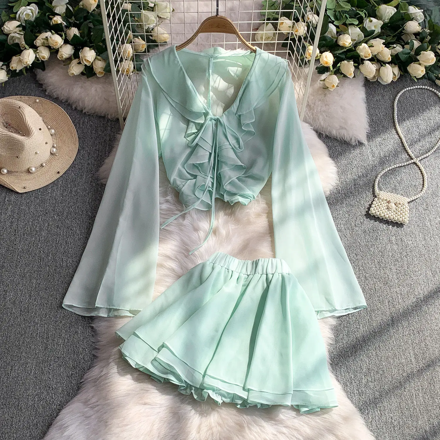 

Woman Ruffles Edges Chiffon Shirts V-neck Flare Sleeve Lace Up Lotus Blouses Sunscreen Tops + High Waist A-Line Skirt 2Pcs Set
