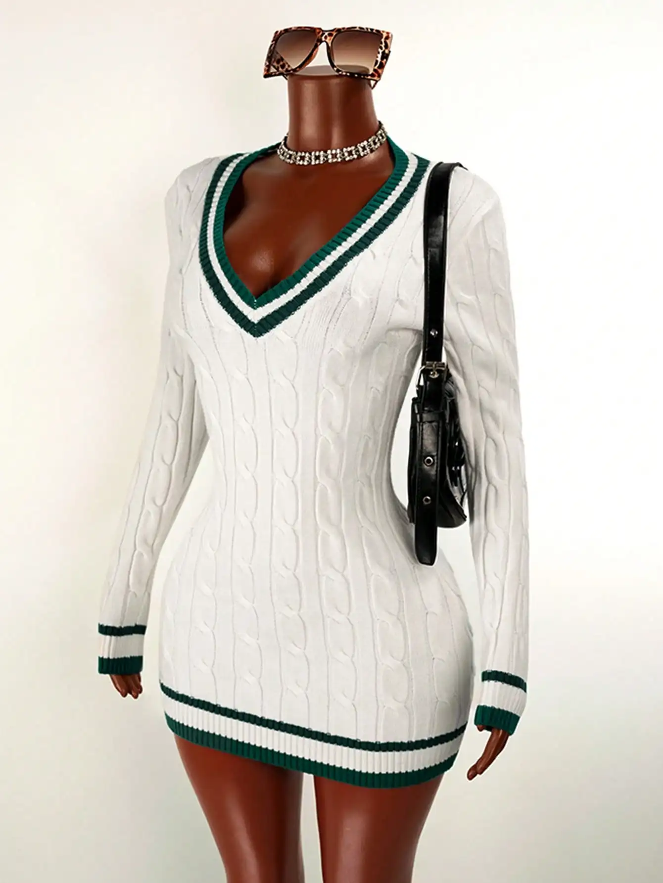 

Женское белое платье-свитер крупной вязки с V-образным вырезом и зеленой отделкой, с длинными рукавами, приталенное, для повседневной носки, путешествий и вечеринок