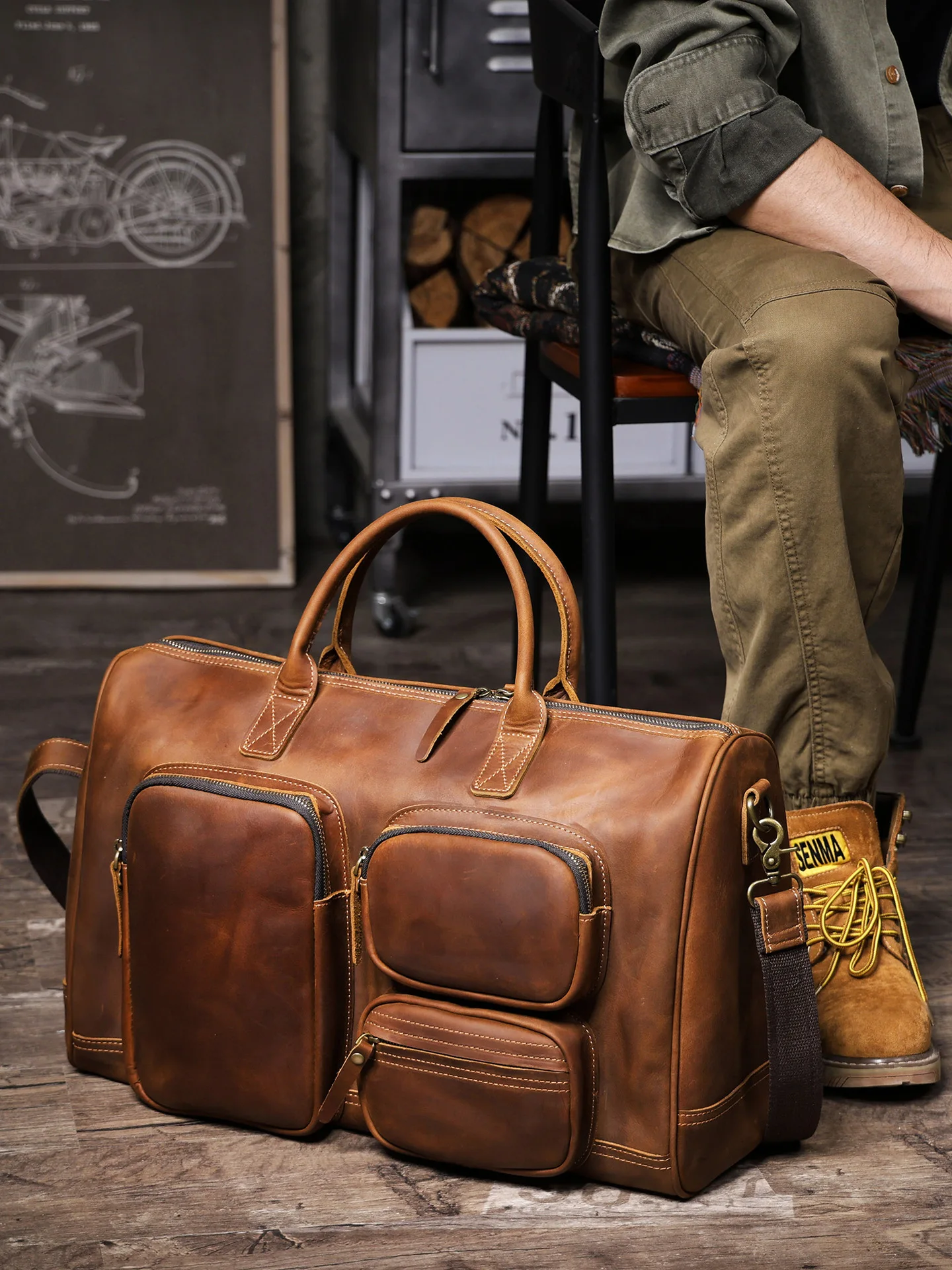 casual vintage crazy horse cowhide men's large-capacity travel bag luxury high-quality genuine leather multi-pocket handbag