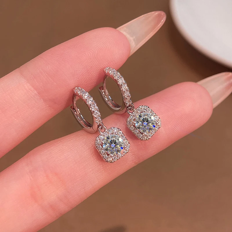 

KNB Glamorous 925 Sterling Silver 0.5CT Moissanite Diamond Dangle Hoop Earrings for Women Engagement Earrings Gifts Fine Jewelry