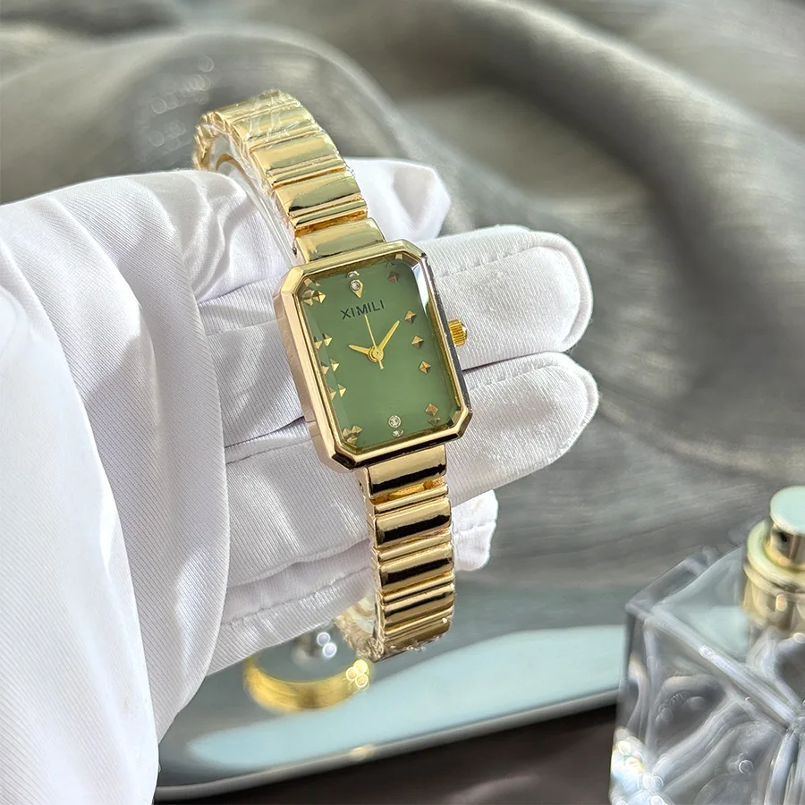 

Простая корейская версия, женские золотые квадратные часы, студентка, модный браслет из нержавеющей стали, кварцевые наручные часы, подарок