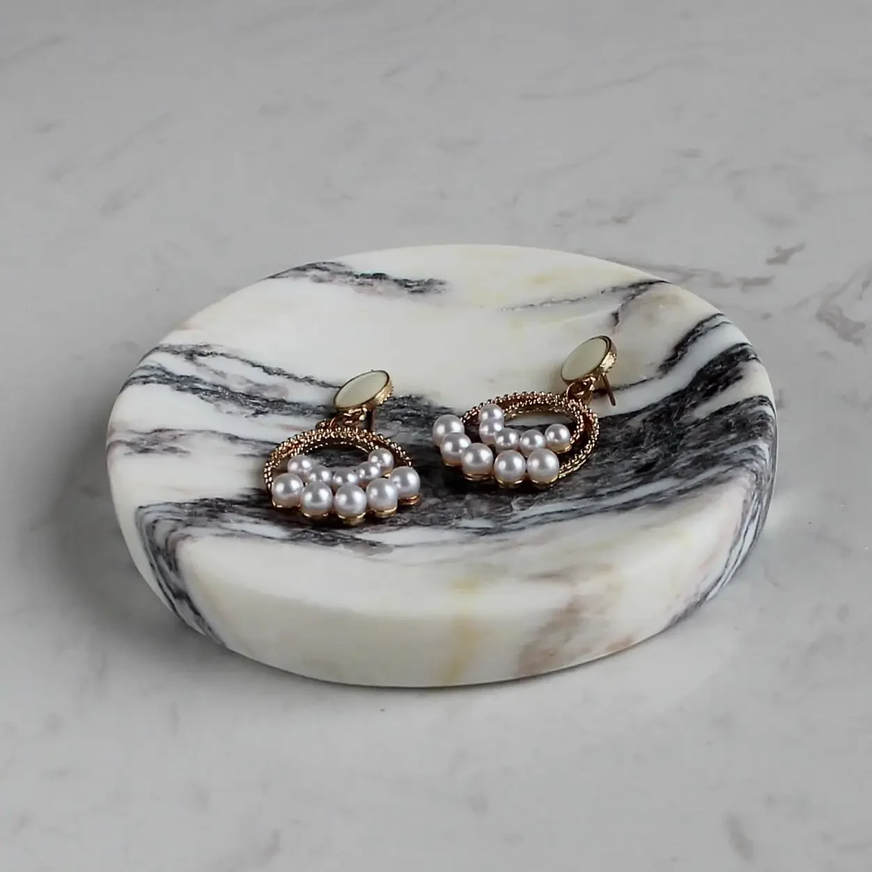 1pc Natural Stone Crafts Italian Calacatta Viola Marble Soap Dish Round Small Jewelry Trinkets Tray Sponge Holder for Bathroom
