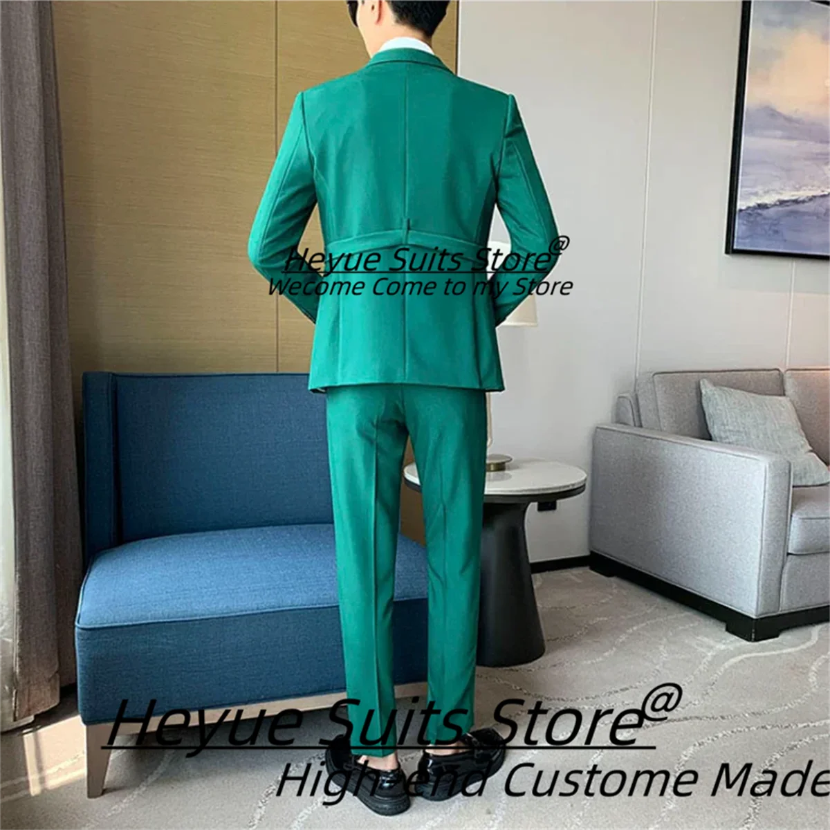 Neueste Design weiße Mode Männer Anzüge Slim Fit Peak Revers Bräutigam formelle Smoking 2 Stück Sets High-End männliche Blazer Kostüm homme