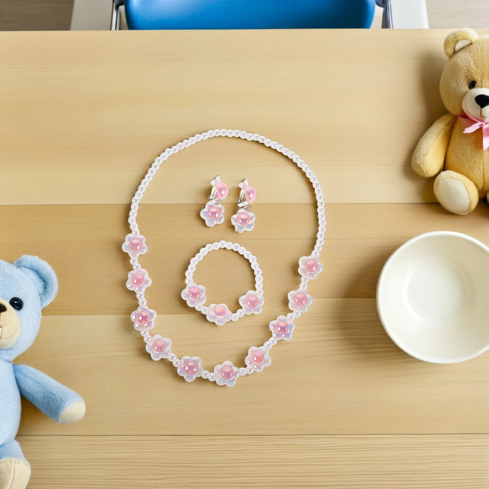 مجموعة واحدة من مجوهرات اللؤلؤ الزهري للفتيات الصغيرات وقلادة وسوار وأقراط ملابس أطفال أنيقة على طراز الأميرة