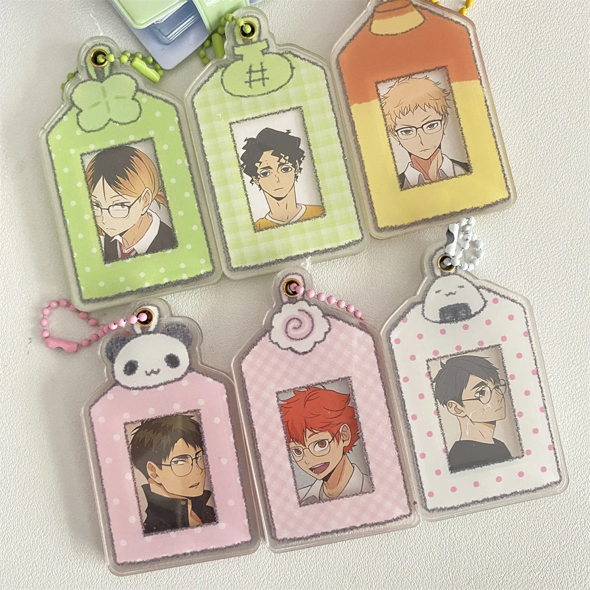 

Schoolbag Charm Acrylic Magnetic Photocard Holder Bag Charm 1 Inch Photo Keychain For Party Favor Schoolbag Birthday Gift