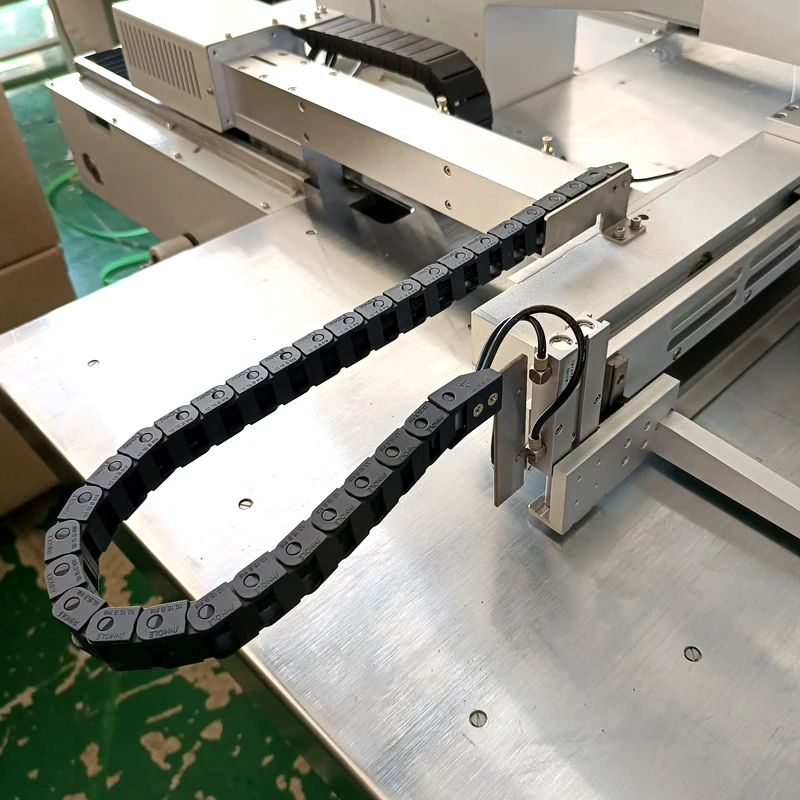 Machine à coudre industrielle de couture de cuir de Machine à coudre de modèle d'ordinateur programmable 6040 pour des chaussures