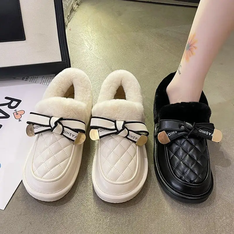 

Snow Boots 2020 Winter New Rhinestone Bow Flat-bottomed Fashion Korean Version Cover Foot Students Maomao Cotton Shoes