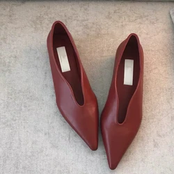 Flats scarpe da donna a punta sandali eleganti alla moda poco profondi primavera 2024 nuovo Designer di lusso Casual accogliente Walking Mujer Zapatos