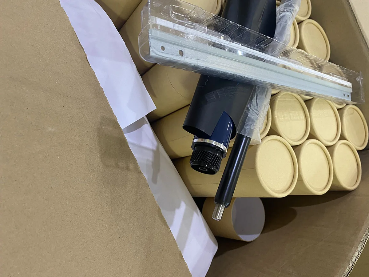 

D869-2221 Зарядный ролик лезвия барабана OPC для RICOH MP 2554 2555 3054 3055 3554 3555 4054 4055 5054 5055 6054 6055 SP