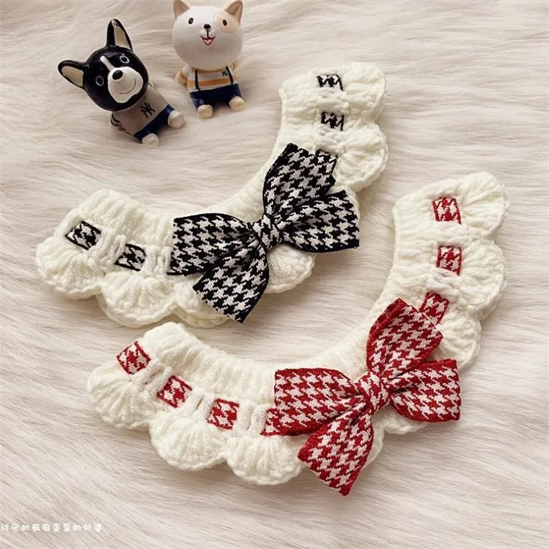 Hot Sale Pet Accessories Fashionable Cat Drool Scarf Knitted Yarn Houndstooth Bib Collar Section for Puppy Dog Cat