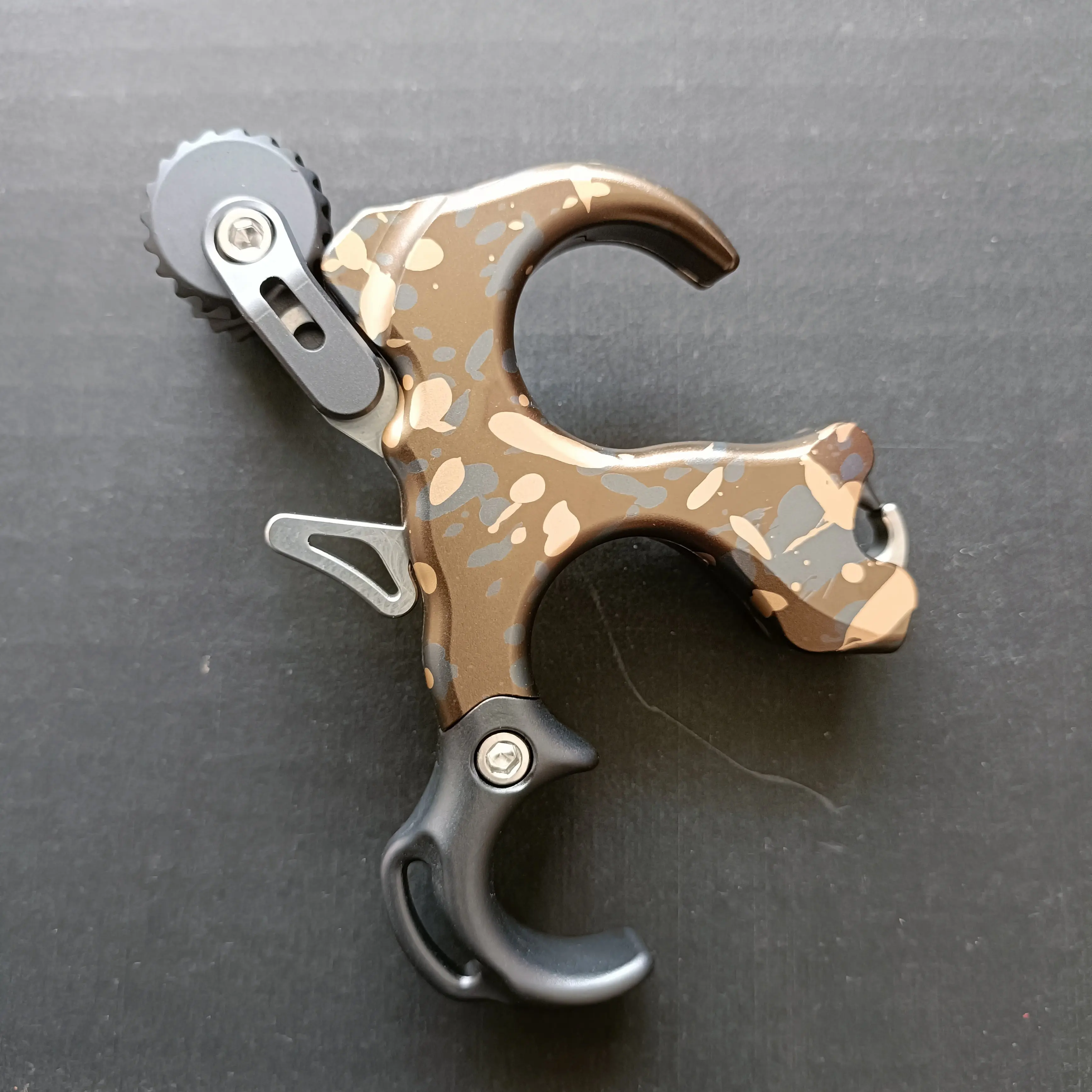UV Archery Release Aid Compound Bow Hand Release 3 Finger 4 Finger Thumb Trigger Caliper Hunting Shooting Accessory