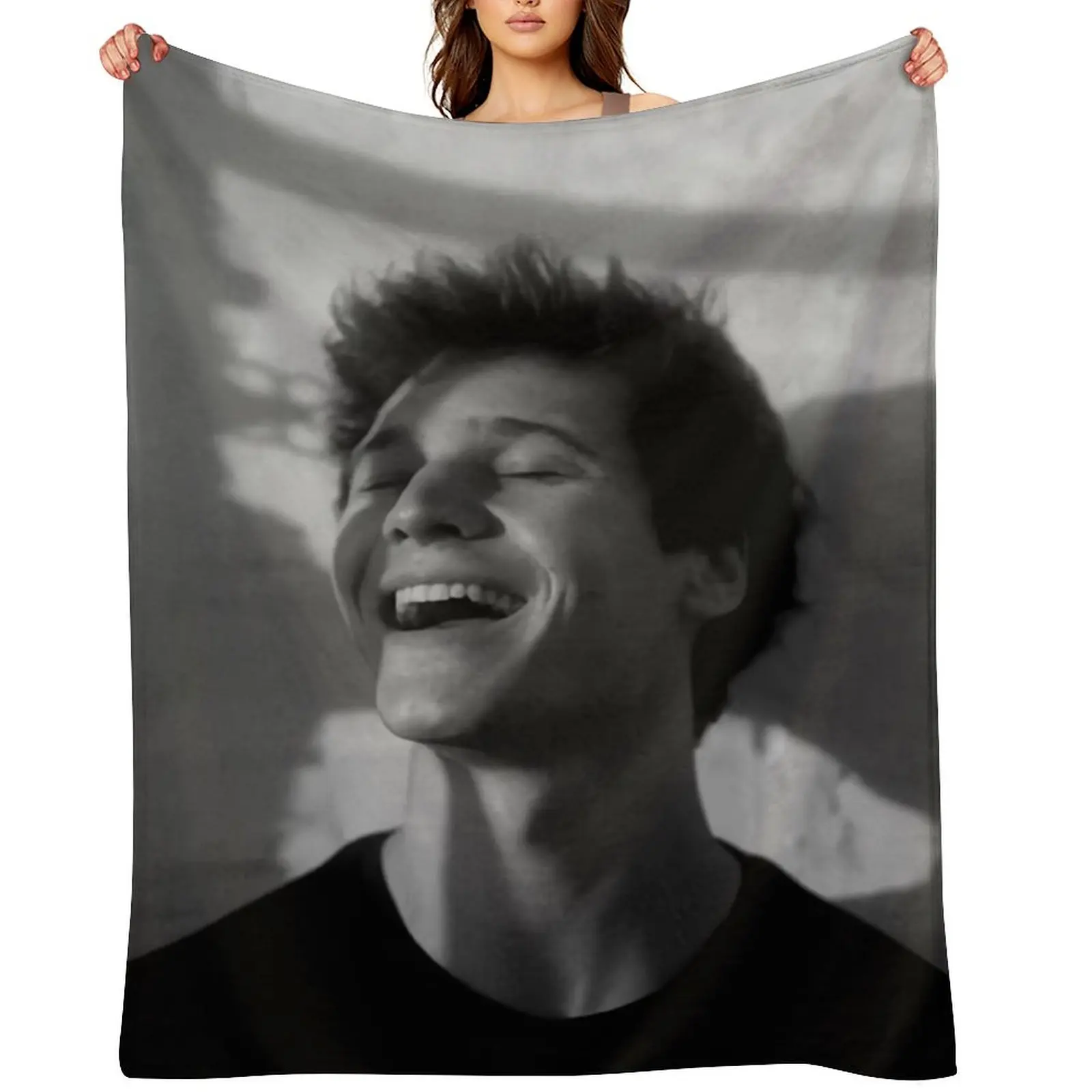 

Wincent Weiss Smile Throw Blanket decorative Extra Large Throw Giant Sofa bed plaid Blankets