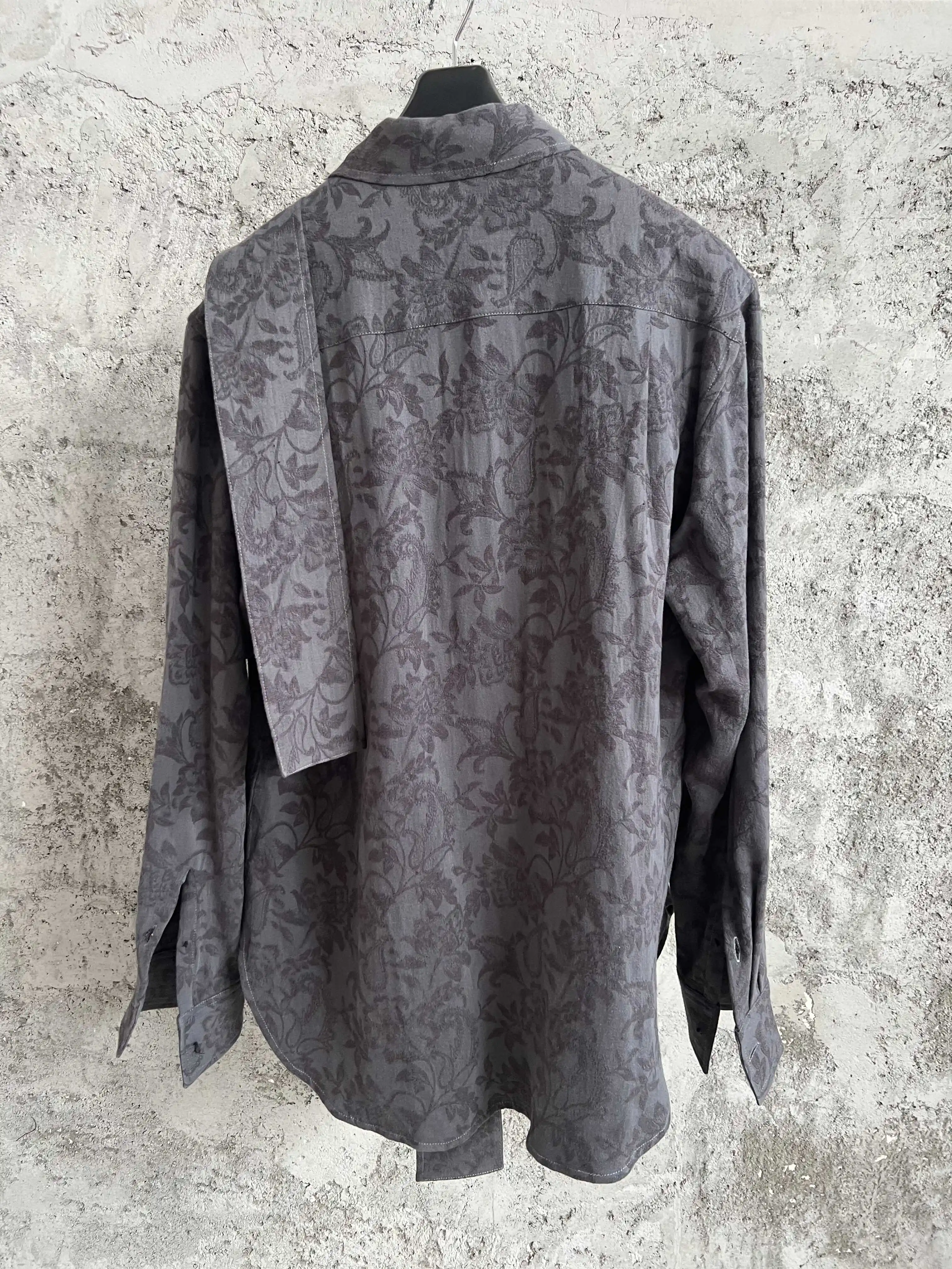 Original design flower ink-dyed jacquard fabric shirt, men's scarf collar shirt, long-sleeved top for men