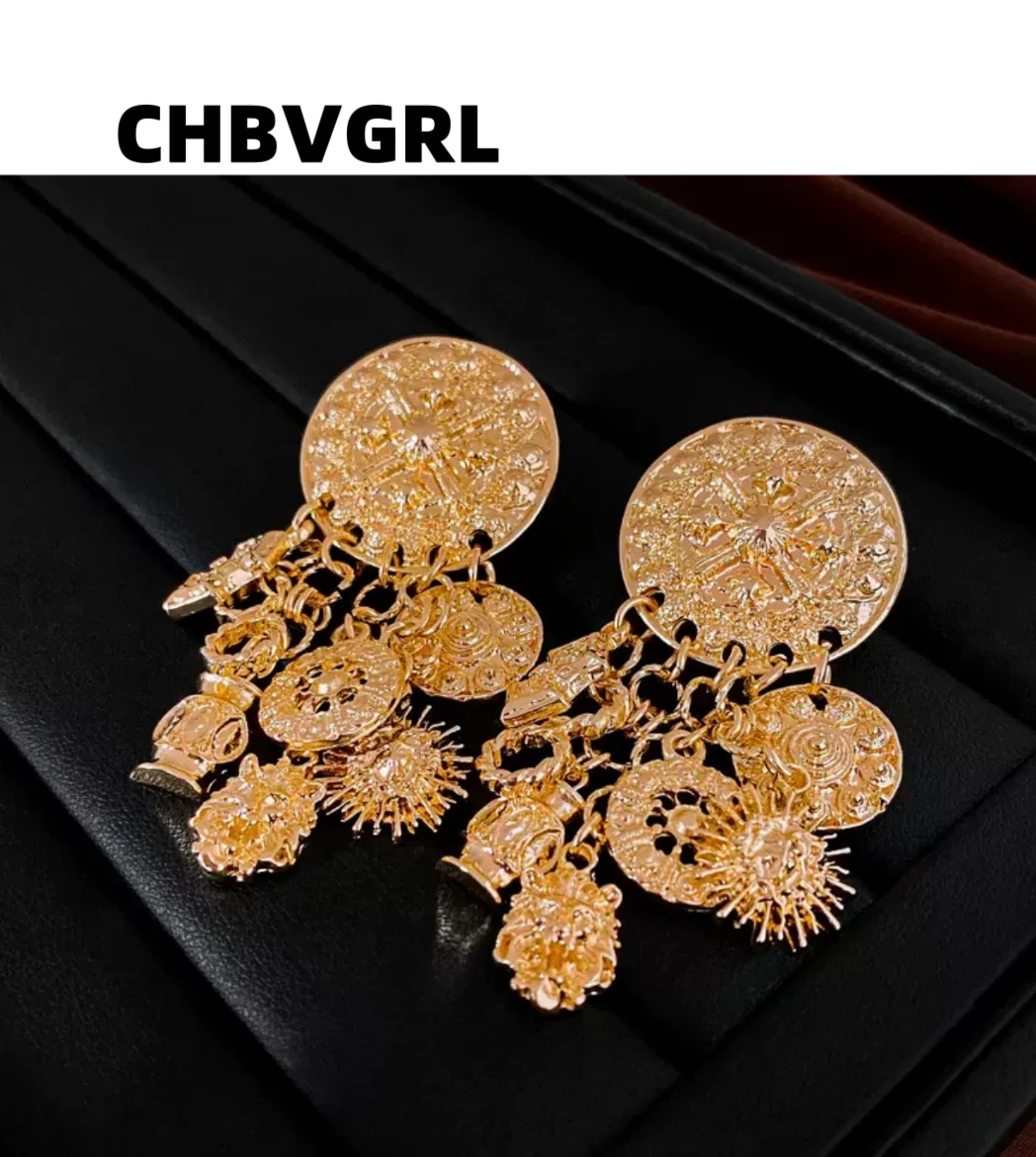 

Flowing fringe earring, exaggerated retro temperament earring, luxurious and high-end earring