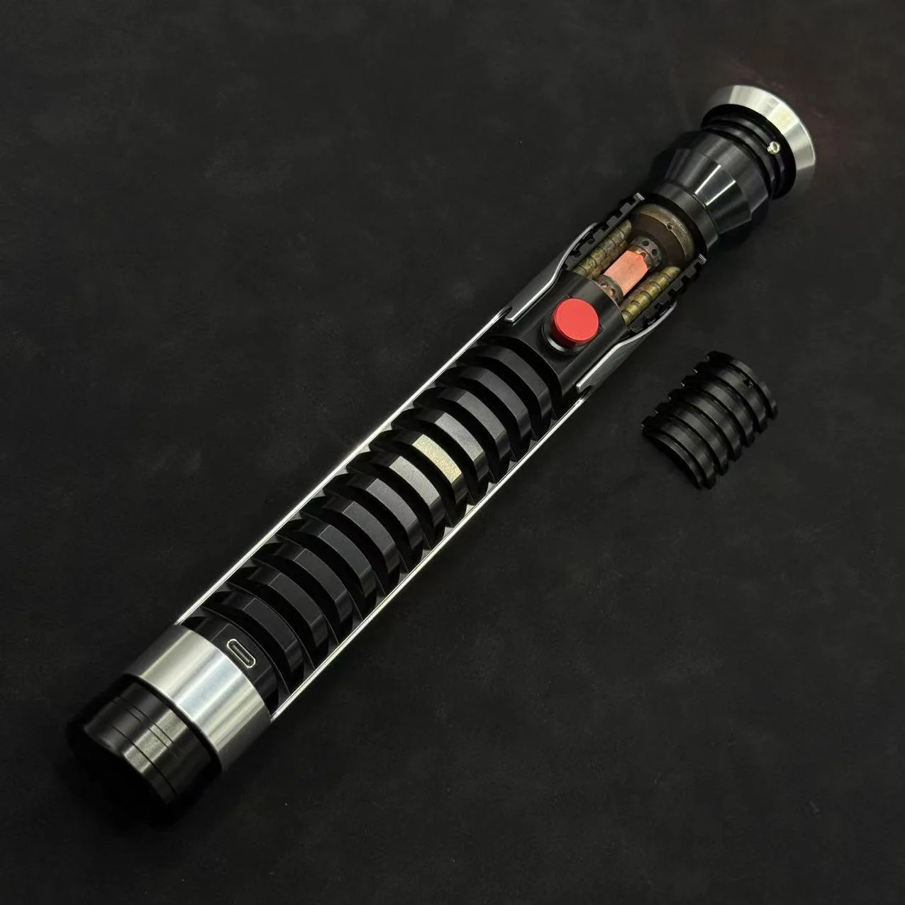

Qui-Gon Jinn Metal Aluminum handle Lightsabers Proffie V2.2 Smoothly wields 32 fonts multiple percussion effects FX Duel