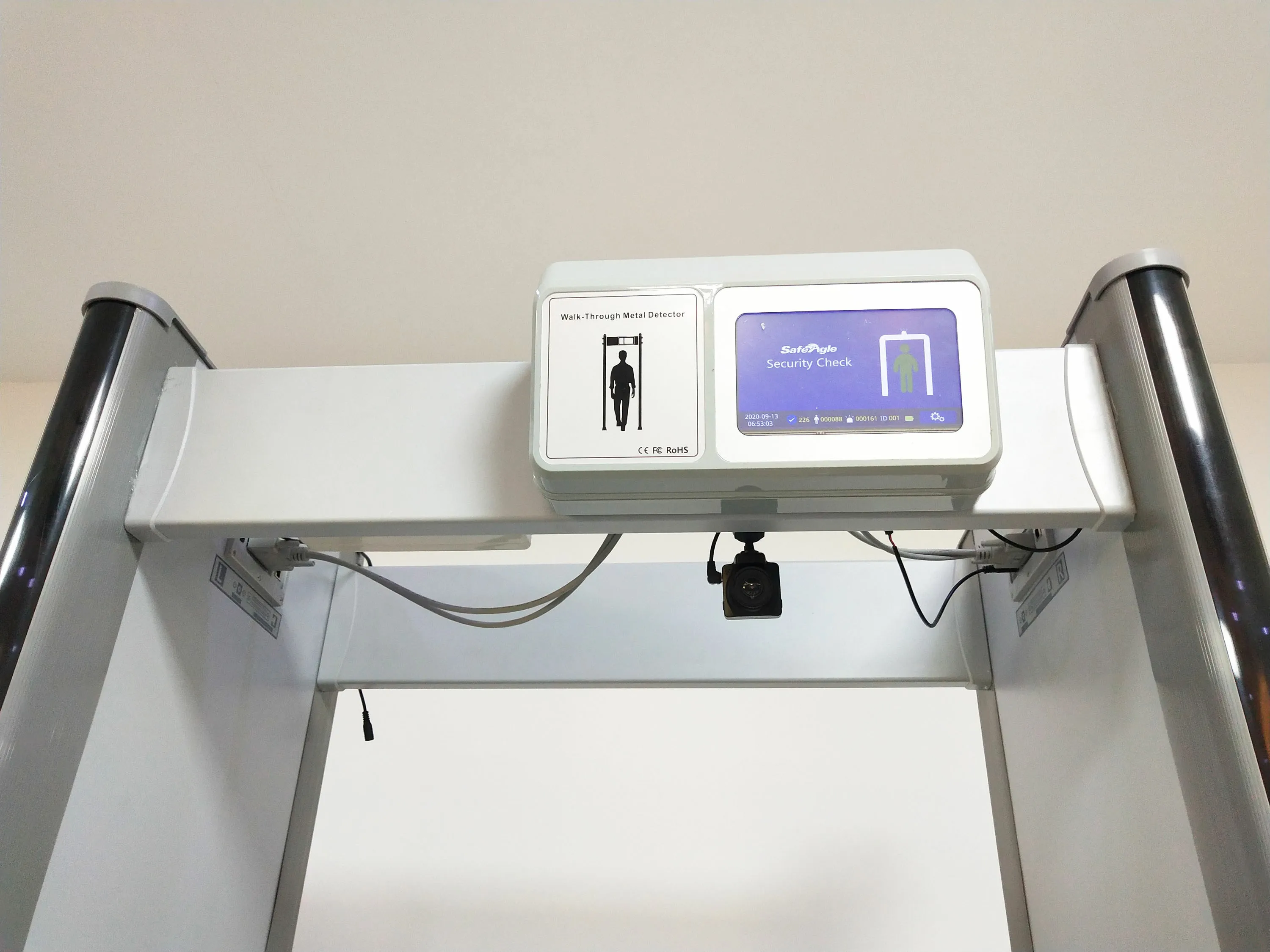 Safeagle 6 18 Zone Luchthaven Bodyscanner Beveiliging Doorloop Gebogen Metaaldetector Prijs