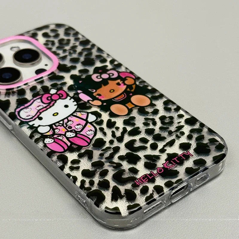 Funda Kawaii Tan Hello Kitty con estampado de leopardo Y2K para IPhone 16 15 14 13 12 Pro Max Sanrio funda protectora creativa con pulsera