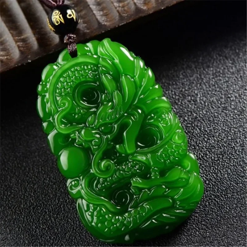 

Natural Green Hand Carved Zodiac Dragon Jade Pendant Fashion Jewelry Men's and Women's Zodiac Dragon Necklace