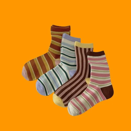 

4/8 Pairs Spring and Summer Women's Boneless Candy Striped Socks Mid-Tube Korean Dopamine Color Combed Cotton Trendy Socks