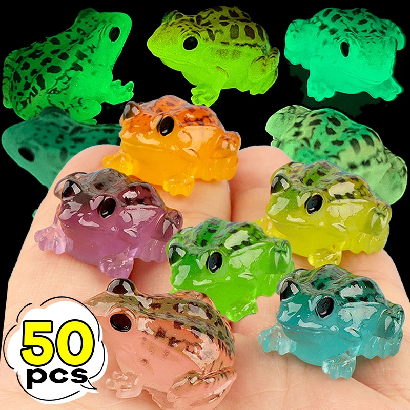 Mini Cartoon Frogs Figurines Miniatures Cute Kawaii Frog Artificial Resin Micro-landscape for Garden Flowerpot Decor Ornaments