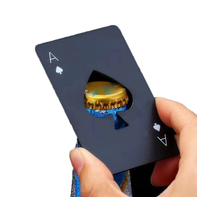 Apribottiglie per birra Poker A Card apribottiglie per bottiglie di vino Gadget da cucina multifunzione accessori da Bar regalo di nozze per feste A casa