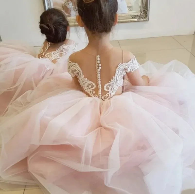 

Elegant Flower Girl Dresses Children Ball Gown Tiered Birthday Party Dress Prom Gown First Communion Dress