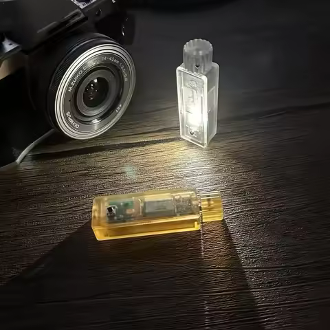 Lanterna portátil de manivela, autogeradora de luz, à prova d'água, mini luz de emergência, para camping e caminhadas, uso diário