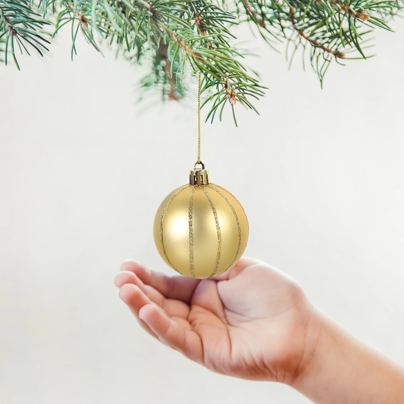 

42 Pcs Christmas Ball Ornaments Hanging Decorations for Home Plastic Decorative Pendants Decors