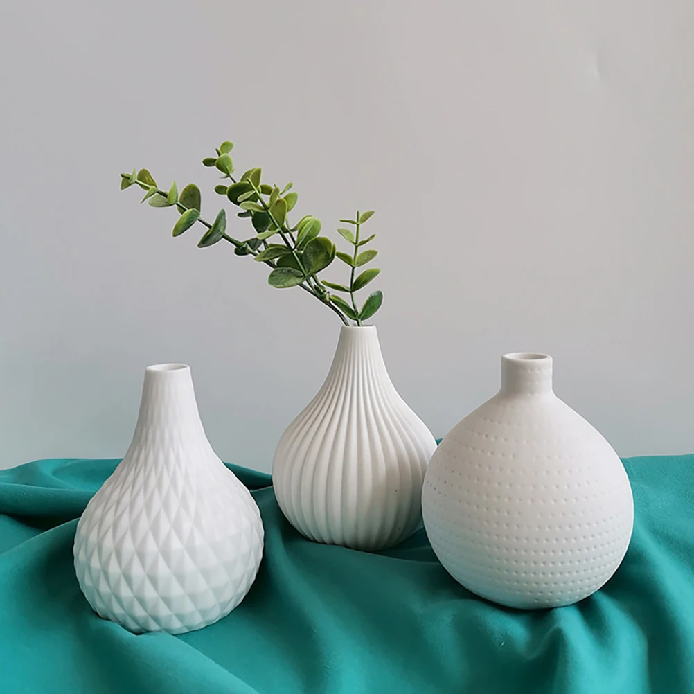 

3Pcs Beautiful Ceramic Vases Modern Decoration Delicate Artistic Style Perfect for Home Restaurant Garden Flower Arranging