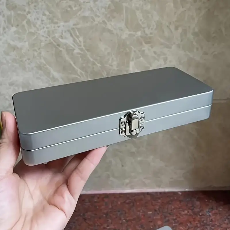 Langlebige silbergraue rechteckige Metallbox mit Deckel – ideal für die Aufbewahrung von Geldscheinen, Kosmetika und Bürobedarf – perfekt für Zuhause und Büro