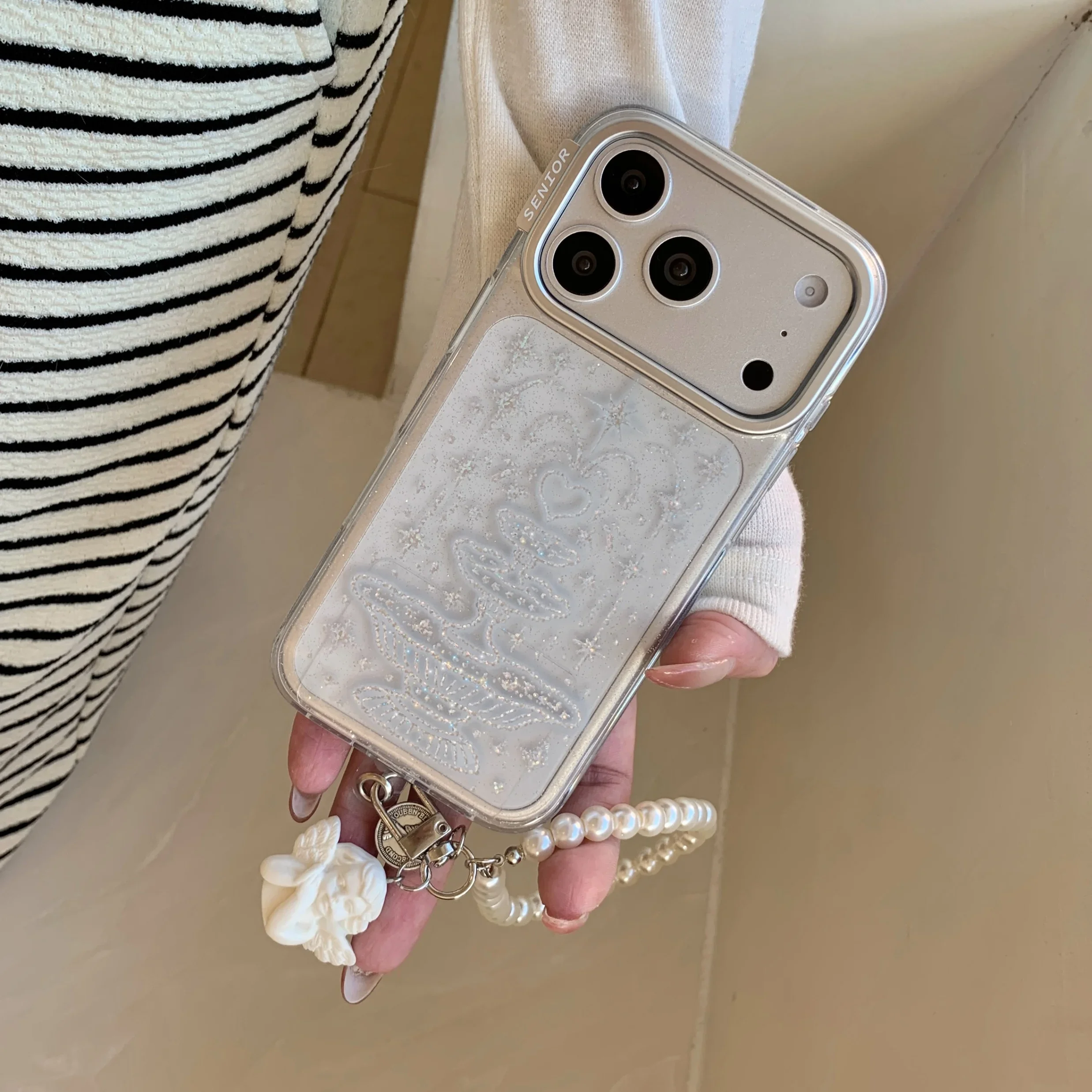Für iPhone 17 18 Pro Max 16 15 14 Transparente Glitzer-Herz-Brunnen-Handyhülle mit Lanyard, Anti-Gelb, Stoßfeste Schutzhülle – Detail 1